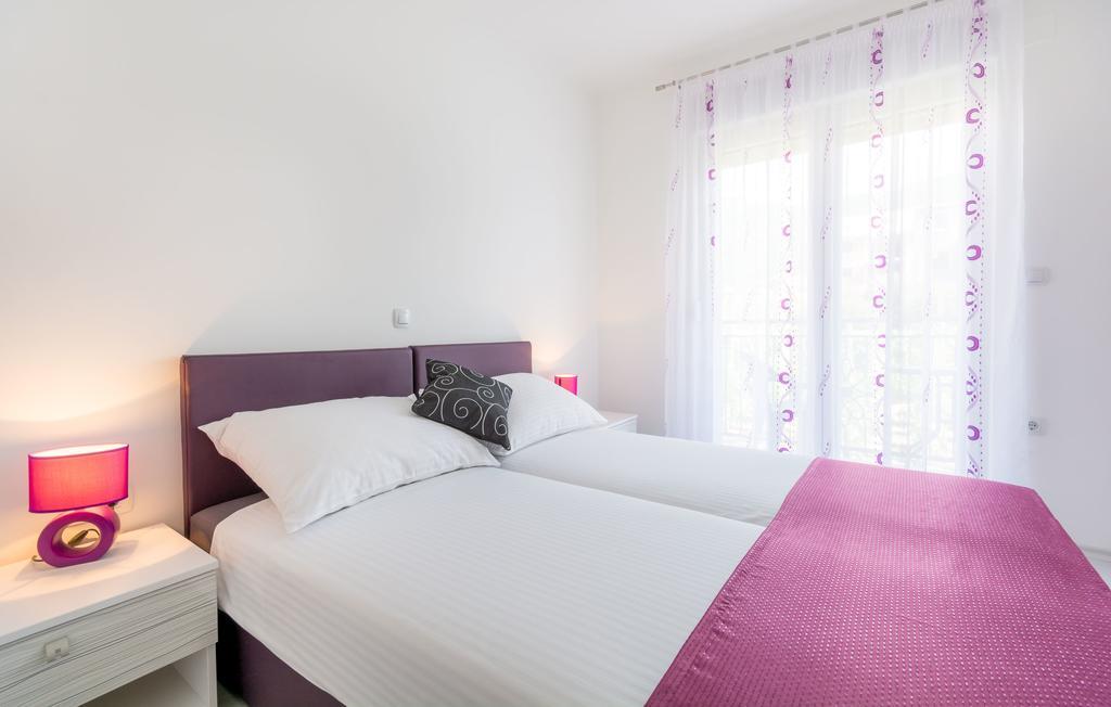 Villa Apartments Kordic Kaštela Стая снимка